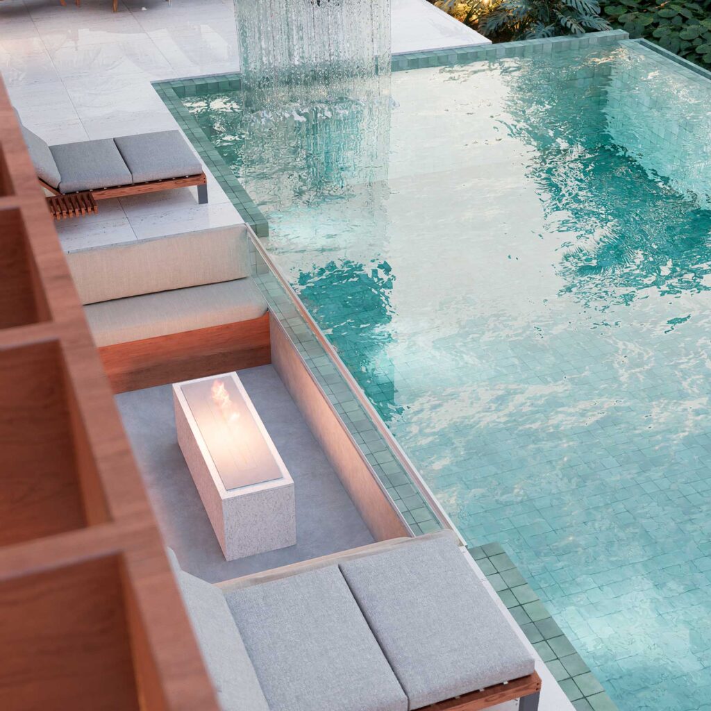 Piscina com borda infinita em terreno beira-mar no litoral baiano.