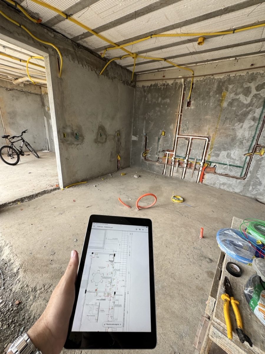 Architect Thiago Bezerra on-site visit at luxury home project in Bahia, Brazil – remote construction management